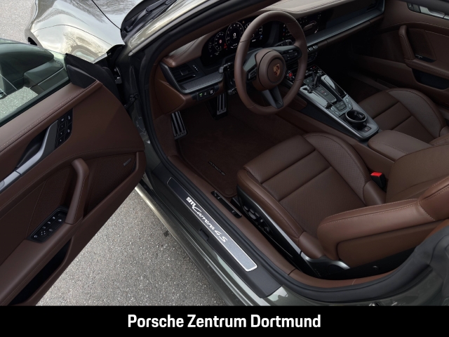 Porsche 992 911 Carrera 4S Cabrio Clubleder HA-Lenkung