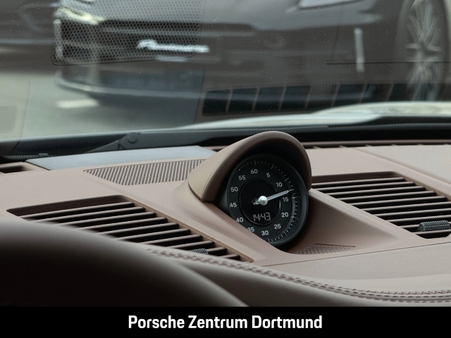 Porsche 992 911 Carrera 4S Cabrio Clubleder HA-Lenkung