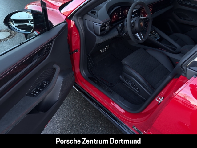 Porsche Macan Electric GTS Hinterachslenkung Matrix BOSE