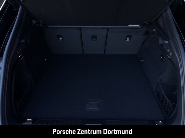 Porsche Macan LED-Matrix Surround-View Abstandstempomat