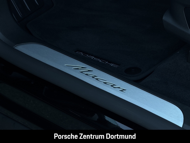 Porsche Macan LED-Matrix Surround-View Abstandstempomat
