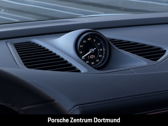 Porsche Macan LED-Matrix Surround-View Abstandstempomat