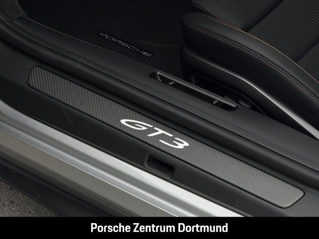 Porsche 992 911 GT3 mit Touring-Paket Liftsystem-VA BOSE