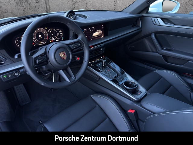 Porsche 992 911 Carrera Sportabgas Surround-View BOSE