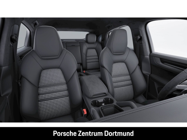 Porsche Cayenne GTS Coupe HA-Lenkung InnoDrive Head-Up