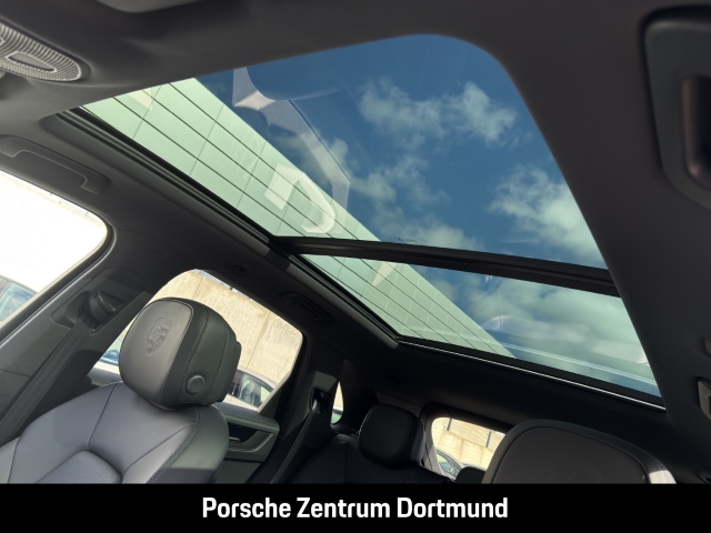 Porsche Cayenne Black Edition HA-Lenkung InnoDrive