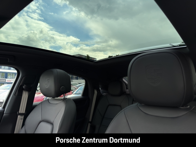 Porsche Cayenne Coupe Black Edition HA-Lenkung Head-Up