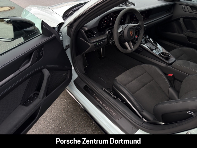 Porsche 992 911 Carrera 4 GTS Liftsystem-VA Sportabgas