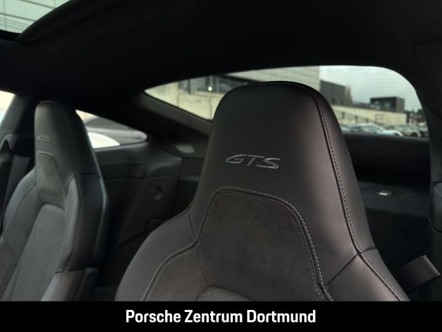 Porsche 992 911 Carrera 4 GTS Liftsystem-VA Sportabgas