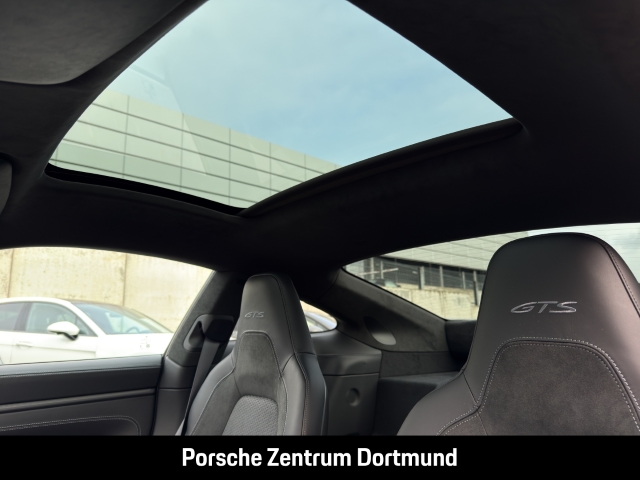 Porsche 992 911 Carrera 4 GTS Liftsystem-VA Sportabgas