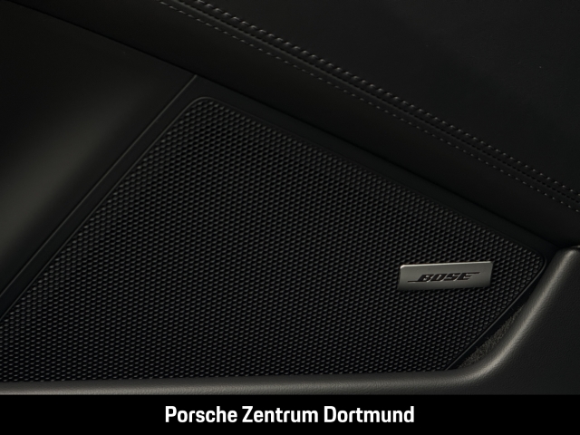 Porsche 992 911 GT3 mit Touring-Paket Liftsystem-VA BOSE