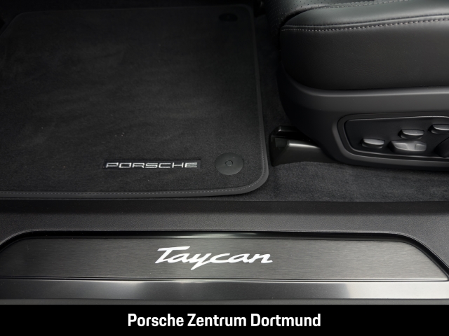 Porsche Taycan Sport Turismo Black Edition HA-Lenkung
