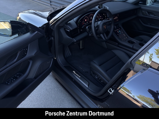 Porsche Taycan 4 Black Edition InnoDrive Head-Up BOSE