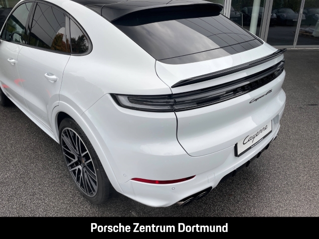 Porsche Cayenne GTS Coupe Burmester HA-Lenkung InnoDrive