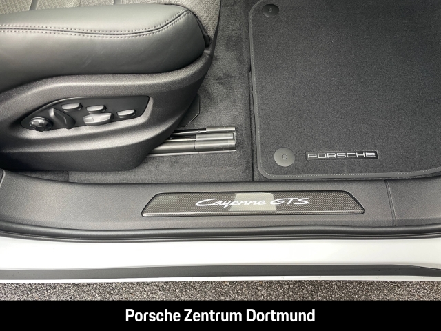 Porsche Cayenne GTS Coupe Burmester HA-Lenkung InnoDrive