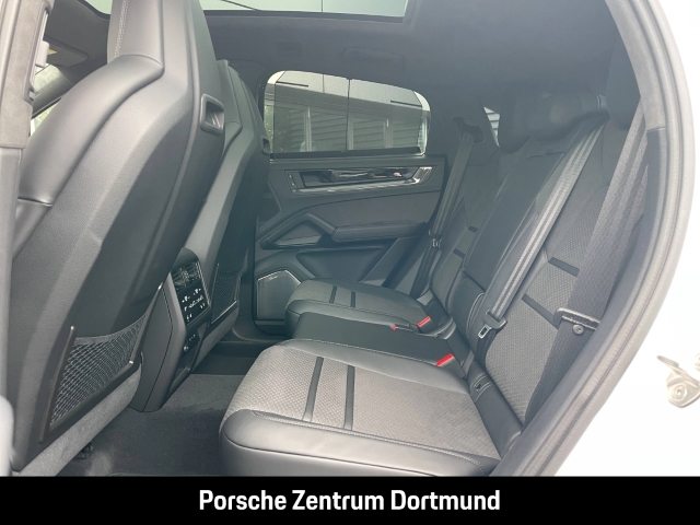 Porsche Cayenne GTS Coupe Burmester HA-Lenkung InnoDrive