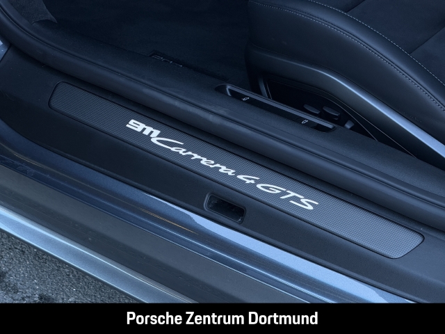 Porsche 992 911 Carrera 4 GTS Surround-View HA-Lenkung