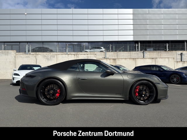 Porsche 992 911 Carrera 4 GTS Cabrio Liftsystem-VA BOSE