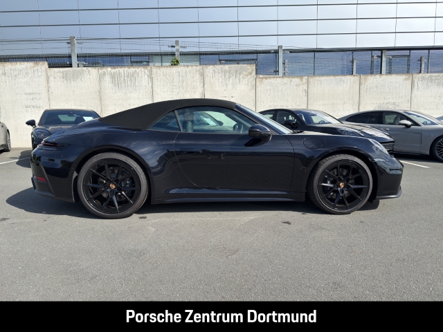 Porsche 992 -2 (911) Carrera Cabriolet BOSE Sportabgas