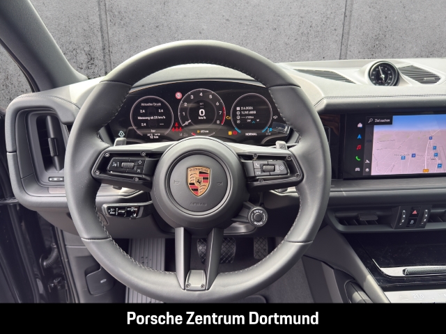 Porsche Cayenne Black Edition Abstandstempomat Head-Up
