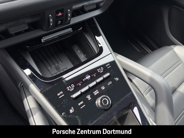Porsche Cayenne Black Edition Abstandstempomat Head-Up