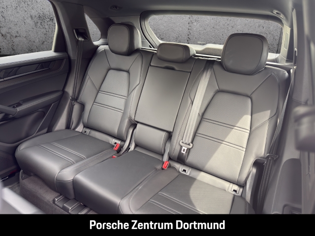 Porsche Cayenne Black Edition Abstandstempomat Head-Up