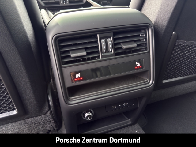 Porsche Cayenne Black Edition Abstandstempomat Head-Up
