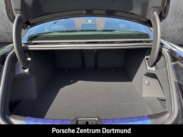 Porsche Taycan 4S Black Edition Abstandstempomat BOSE