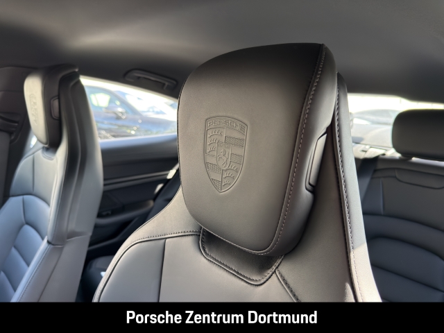 Porsche Taycan 4S Black Edition Abstandstempomat BOSE