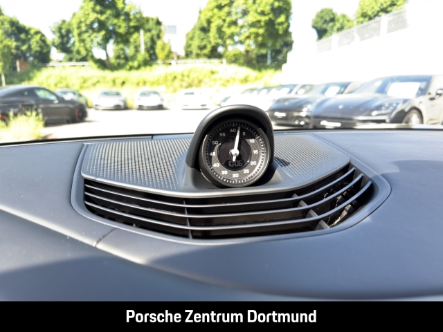 Porsche Taycan 4S Black Edition Abstandstempomat BOSE