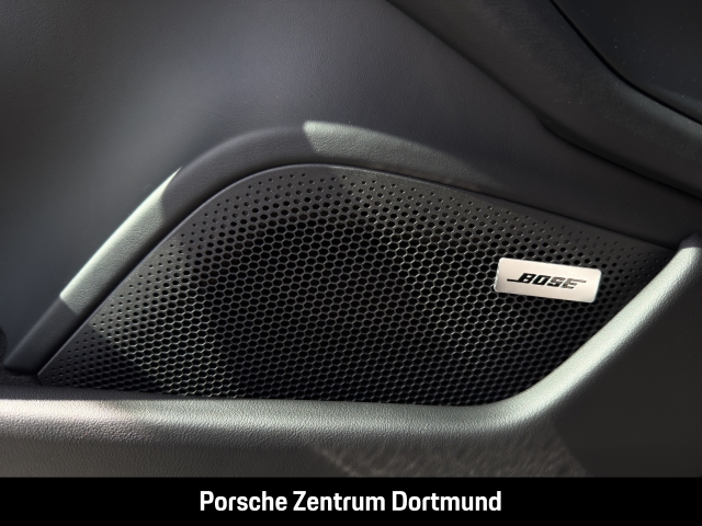 Porsche Taycan 4S Black Edition Abstandstempomat BOSE