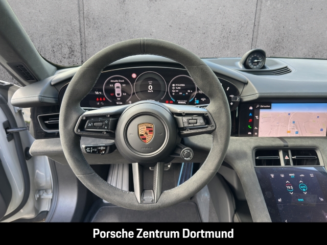 Porsche Taycan GTS HA-Lenkung InnoDrive Head-Up BOSE