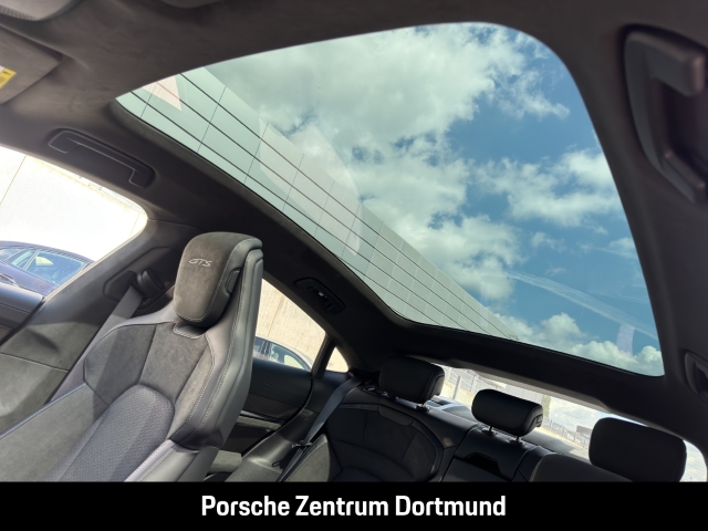 Porsche Taycan GTS HA-Lenkung InnoDrive Head-Up BOSE