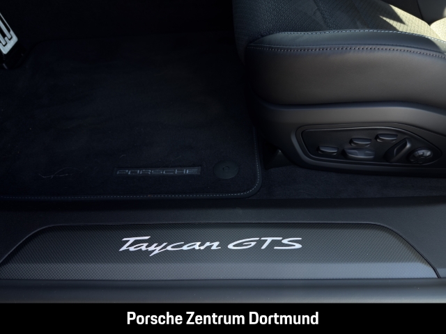 Porsche Taycan GTS HA-Lenkung InnoDrive Soft-Close BOSE