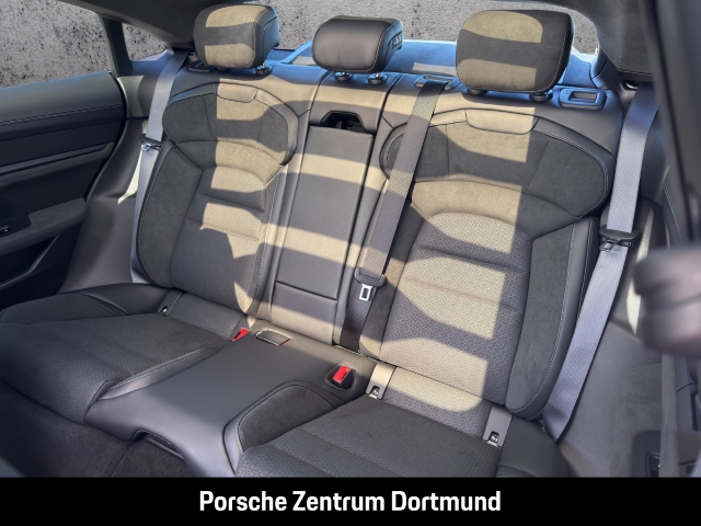 Porsche Taycan GTS HA-Lenkung InnoDrive Soft-Close BOSE