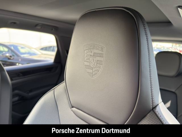Porsche Cayenne E-Hybrid Black Edition InnoDrive Head-Up
