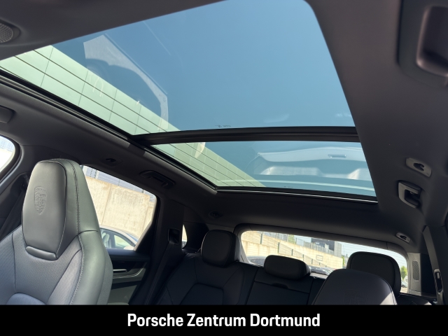 Porsche Cayenne E-Hybrid Black Edition InnoDrive Head-Up