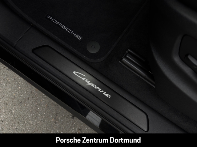 Porsche Cayenne Black Edition Surround-View InnoDrive