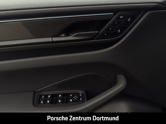 Porsche Macan Turbo BOSE Panorama Abstandstempomat
