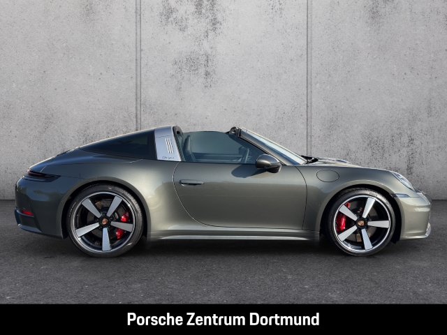 Porsche 992 -2 (911) Targa 4S BOSE Sportabgas InnoDrive