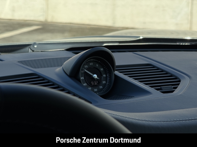 Porsche 992 -2 (911) Targa 4S BOSE Sportabgas InnoDrive