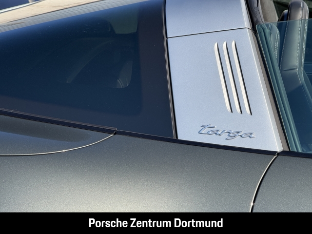Porsche 992 -2 (911) Targa 4S BOSE Sportabgas InnoDrive