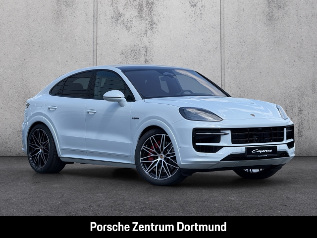 Porsche Cayenne S E-Hybrid Coupe Black Edition
