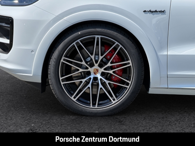 Porsche Cayenne S E-Hybrid Coupe Black Edition