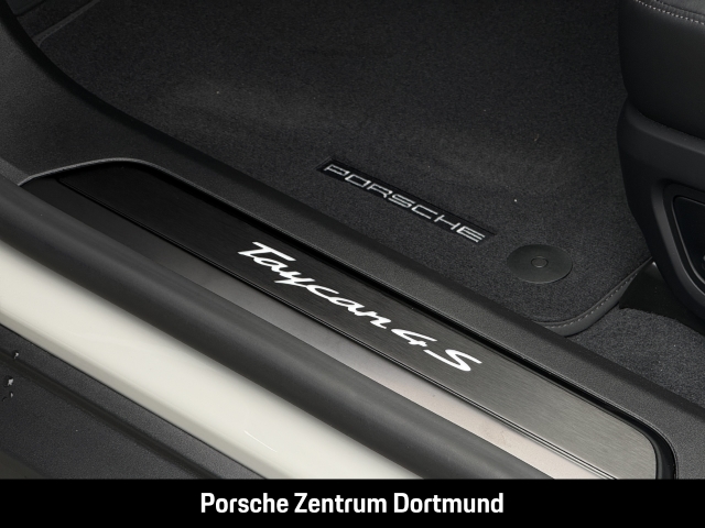 Porsche Taycan 4S Black Edition InnoDrive Panorama BOSE