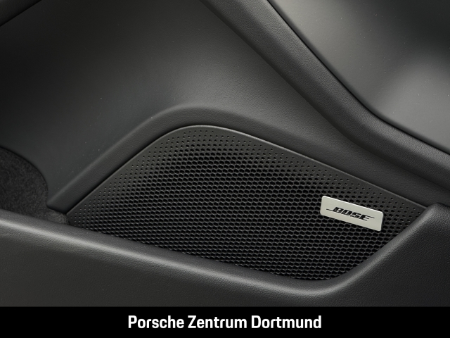 Porsche Taycan 4S Black Edition InnoDrive Panorama BOSE