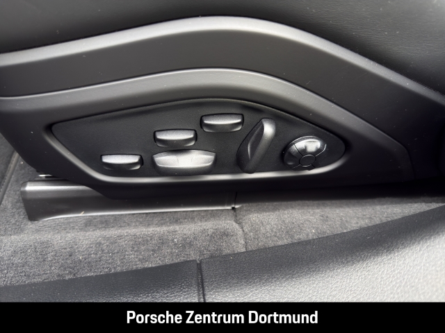 Porsche Panamera 4S E-Hybrid Rückfahrkamera LED-Matrix