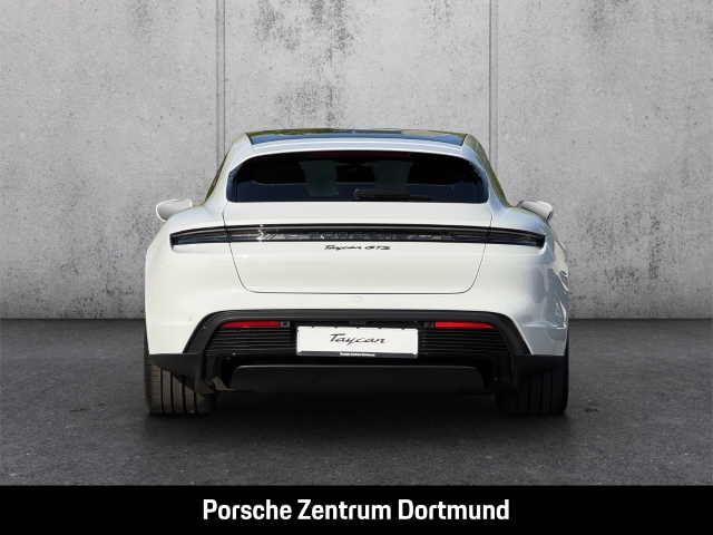 Porsche Taycan GTS Sport Turismo Rückfahrkamera Head-Up