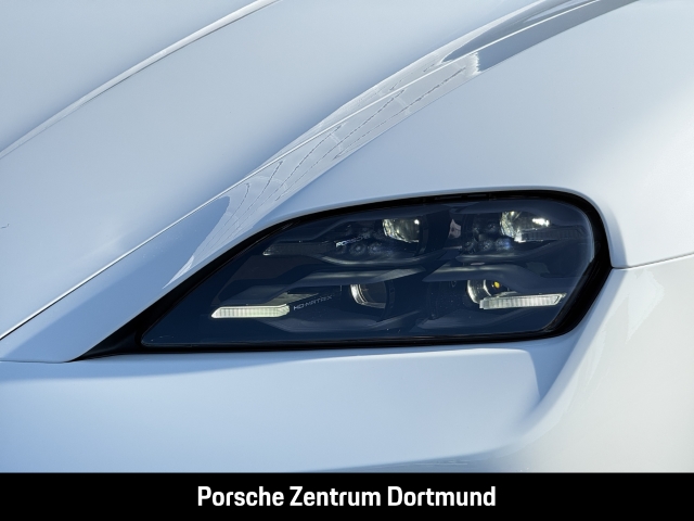Porsche Taycan GTS Sport Turismo Rückfahrkamera Head-Up