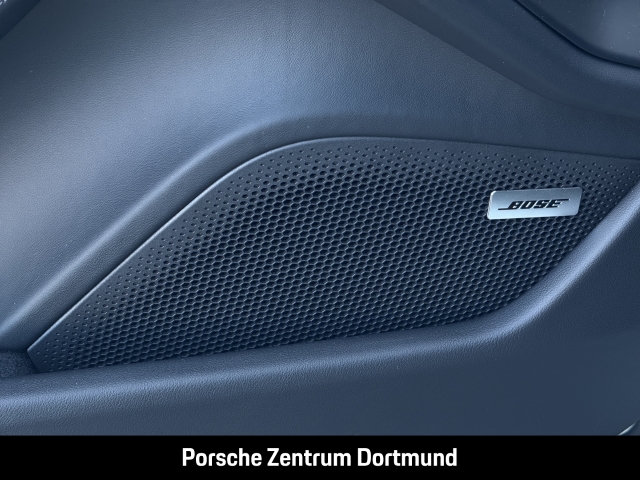 Porsche Taycan GTS Sport Turismo Rückfahrkamera Head-Up